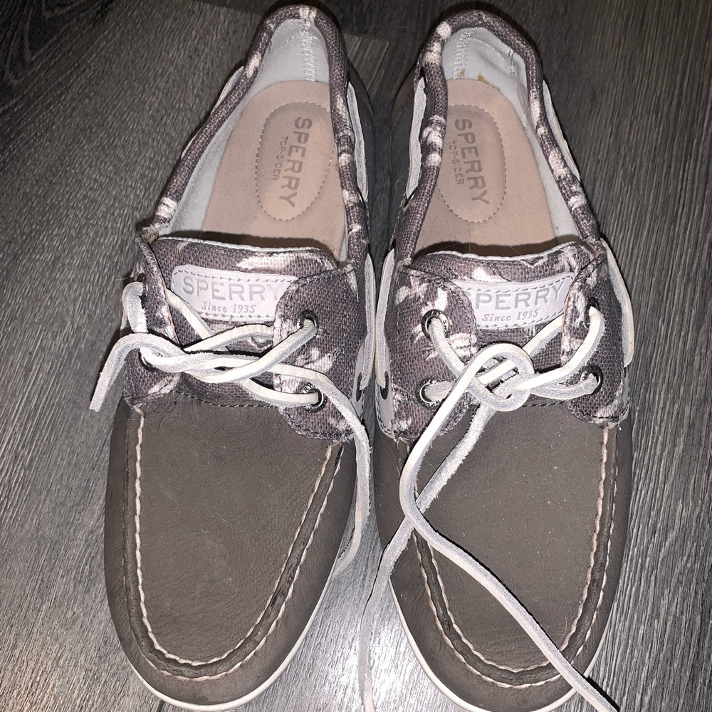 Grey Sperry Top-Sider Size 8